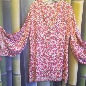 Beautiful soft surroundings blouse .